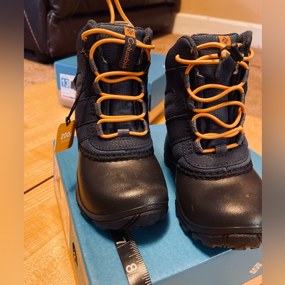 NIB toddler size 9 Columbia tow 2 waterproof 200g insulated boots - Picture 3 of 8
